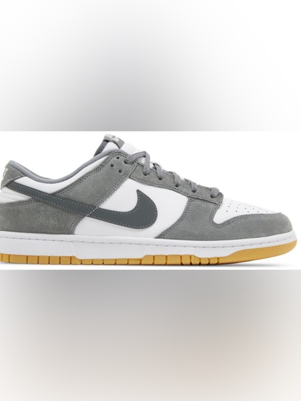 EUC Nike Dunk Low 'Smoke Grey Gum' MEN’s 10, women’s 11.5